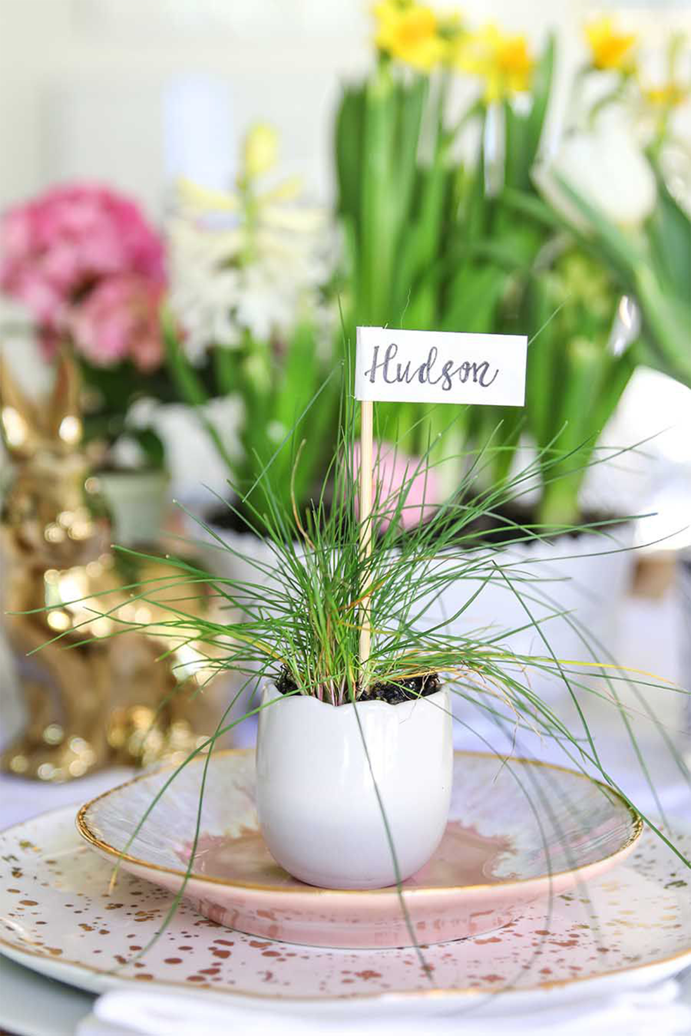 Enchanting Easter Table Settings Inspired by the Spring Colors - Grass Egg Name Tags